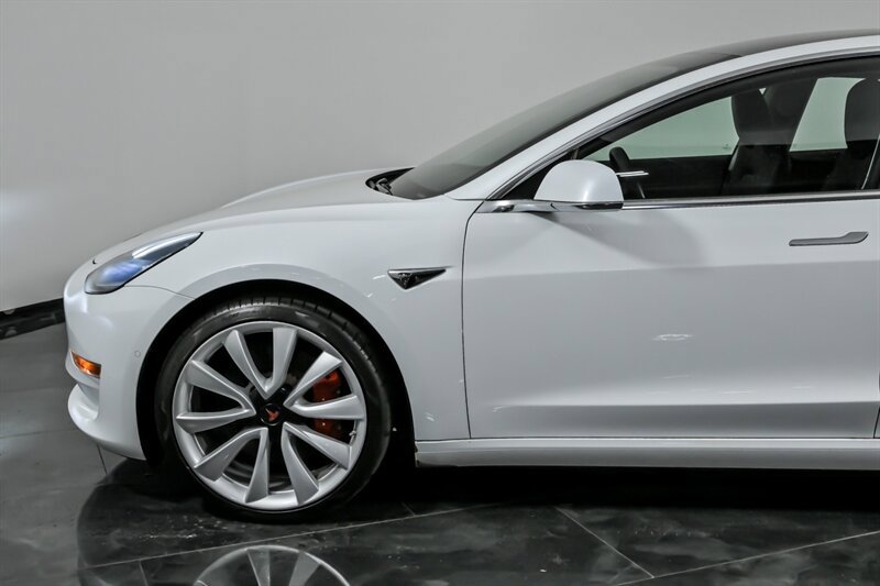 Used 2018 Tesla Model 3 Performance AWD/4WD image 6