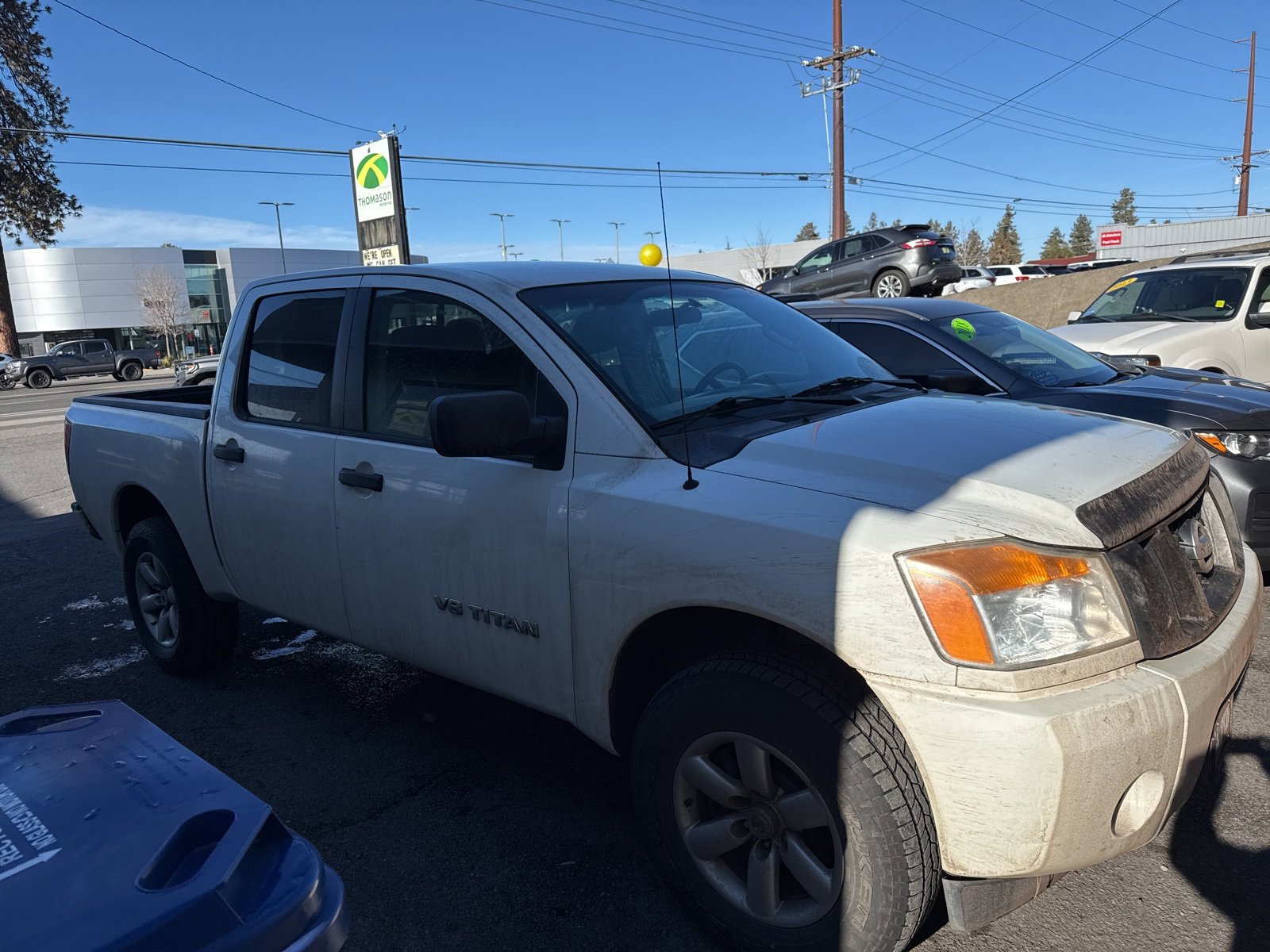 Used 2014 Nissan Titan SV image 6
