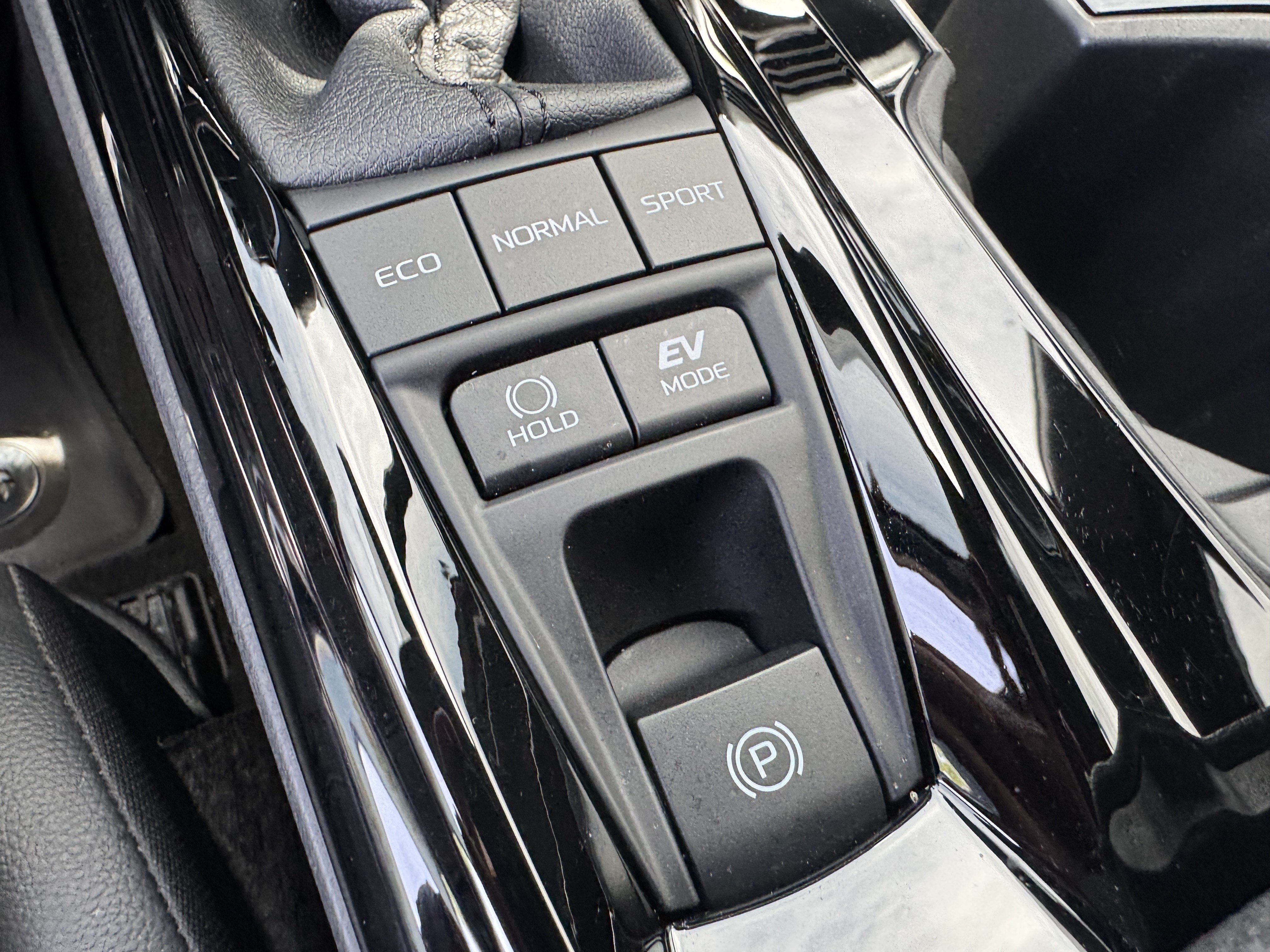 Certified 2026 Toyota Camry XSE FWD image 39