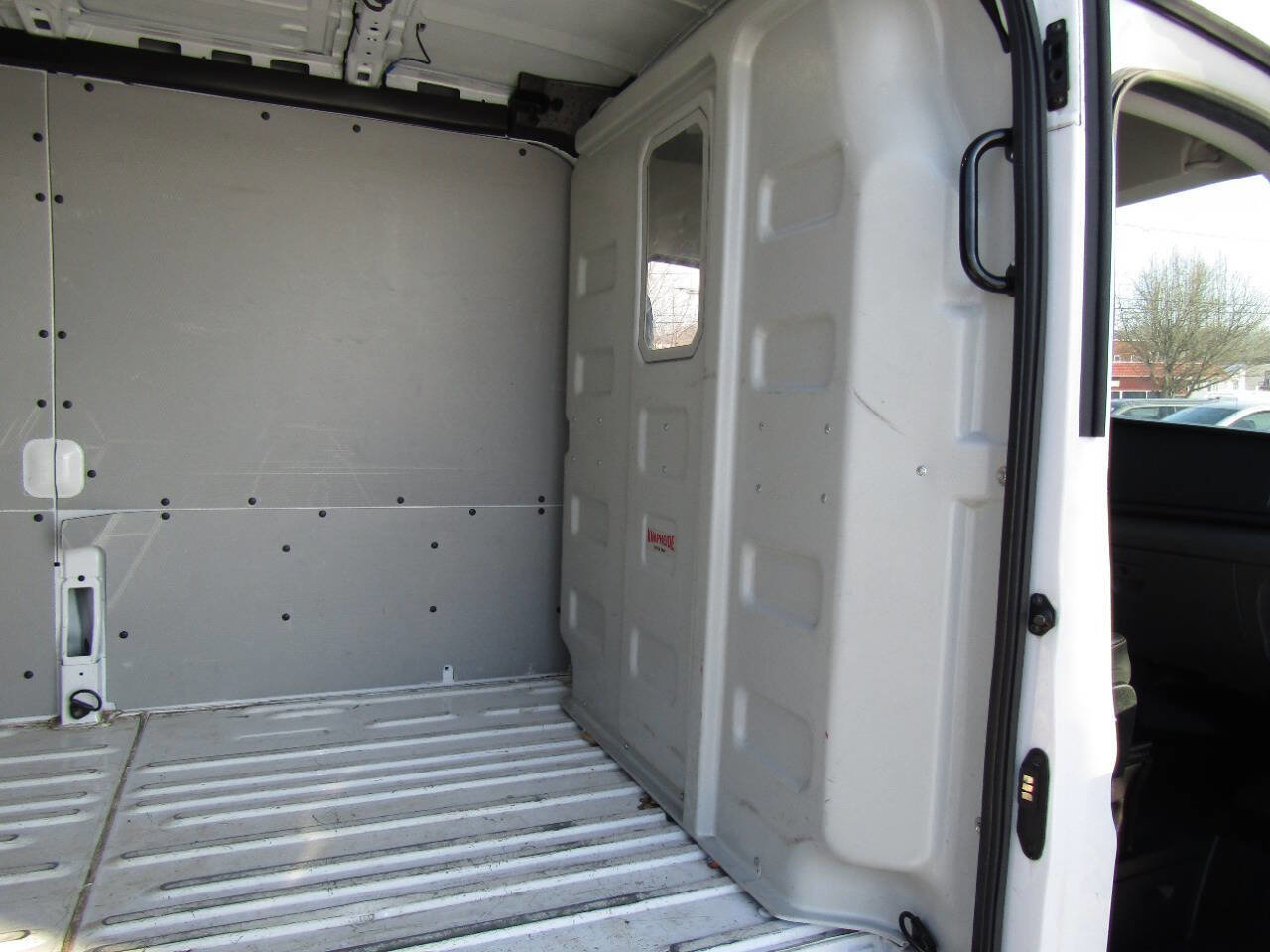 Used 2022 Ford Transit 250 250 AWD 3dr LWB Medium Roof Ca image 24