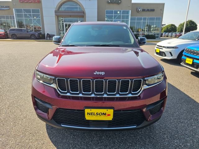 New 2025 Jeep Grand Cherokee Laredo X w/ Trailer Tow Package AWD/4WD image 3