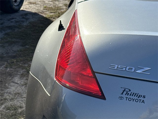 Used 2005 Nissan 350Z Touring image 10