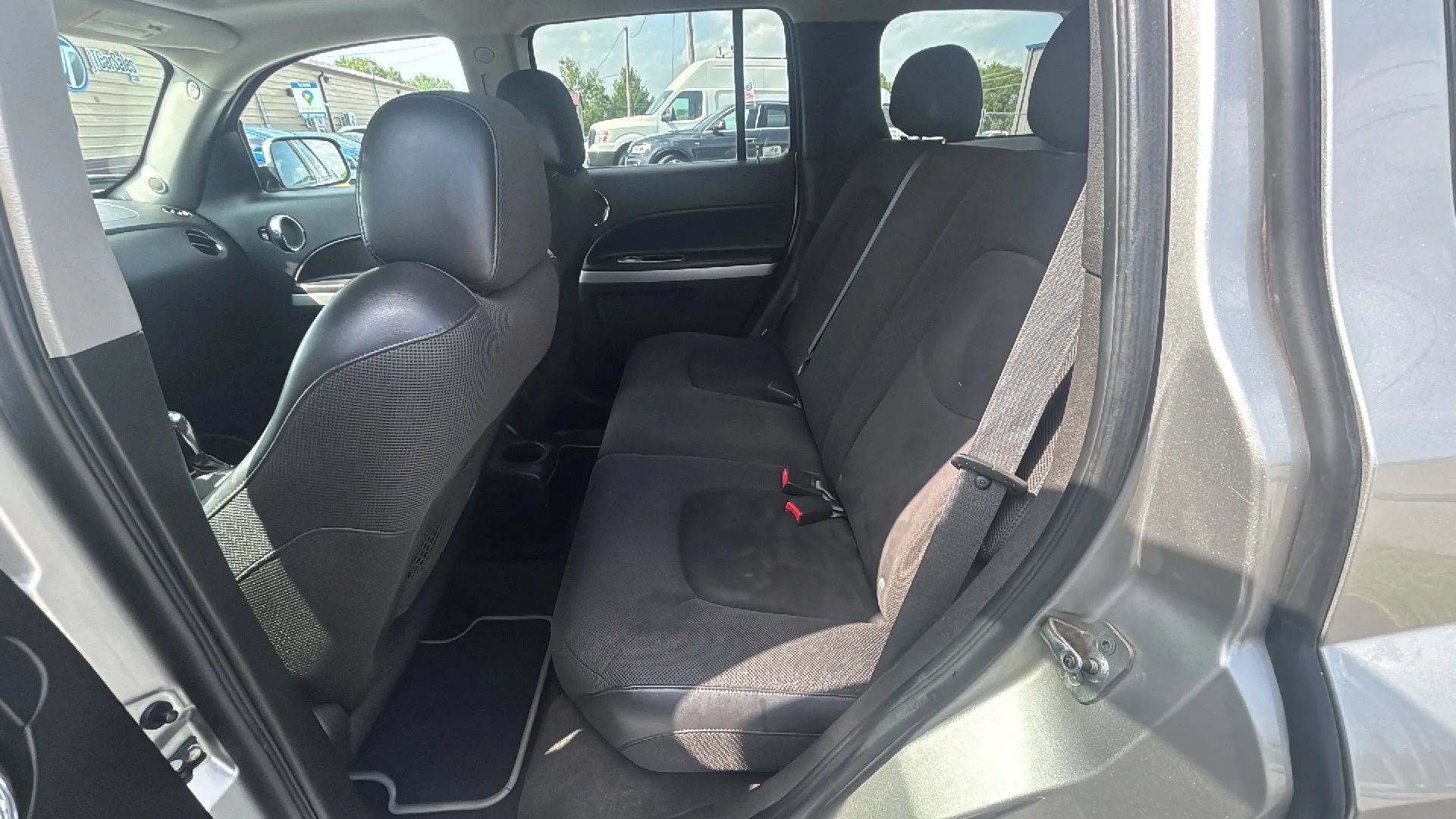 Used 2008 Chevrolet HHR SS FWD image 17