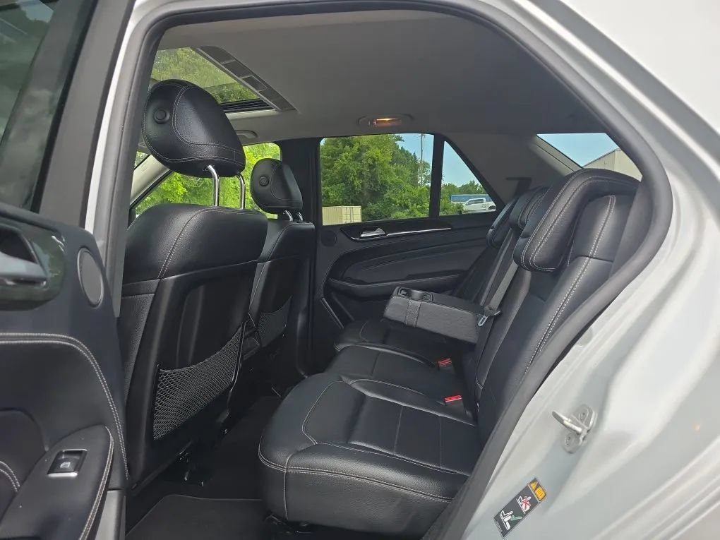 Used 2015 Mercedes-Benz ML 350 2WD image 40