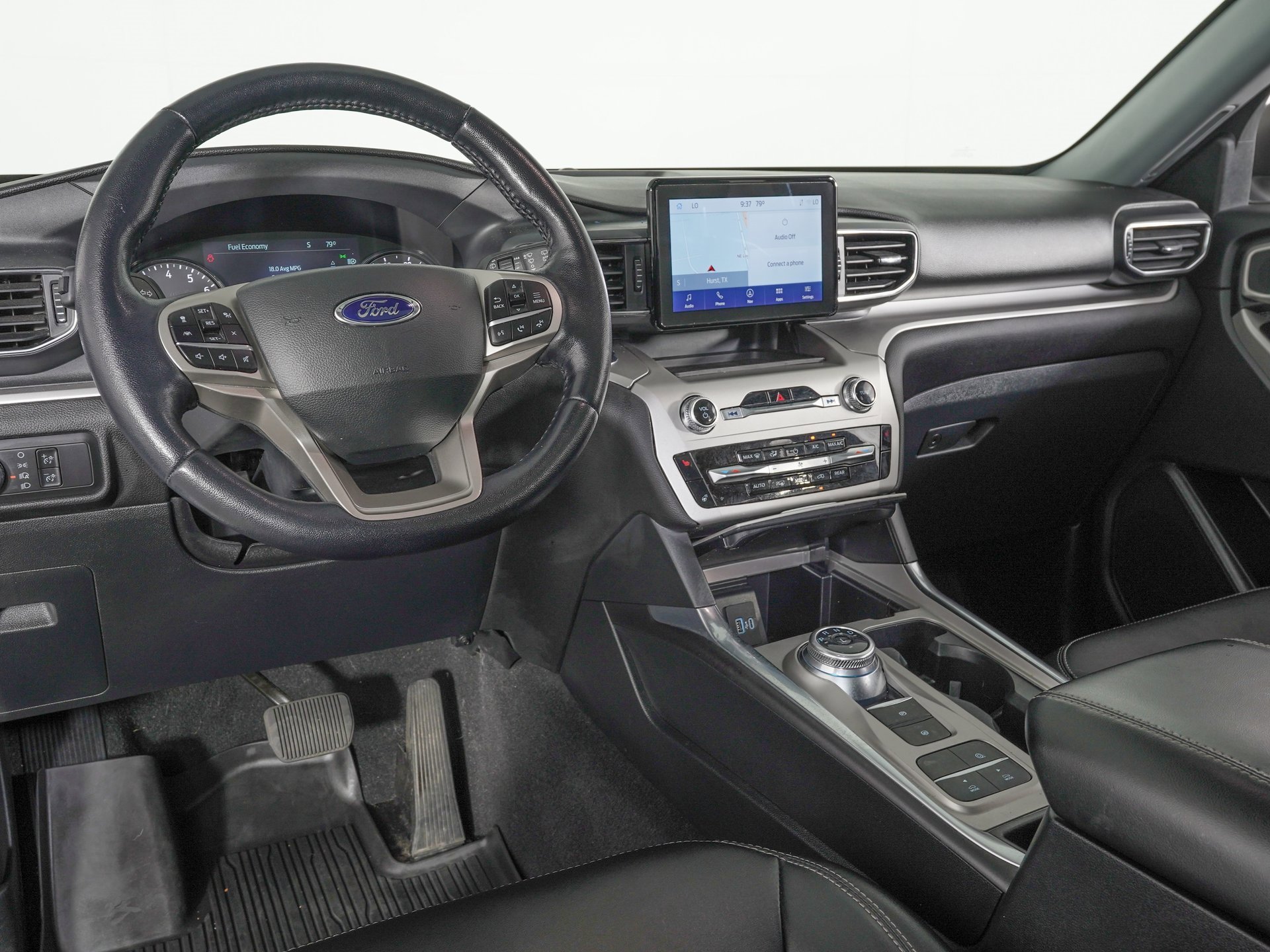 Used 2022 Ford Explorer XLT w/ Equipment Group 202A image 17