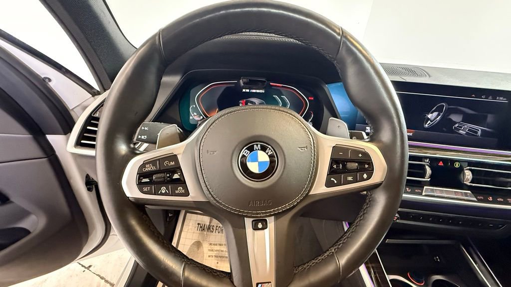 Used 2020 BMW X5 M50i w/ Executive Package image 17