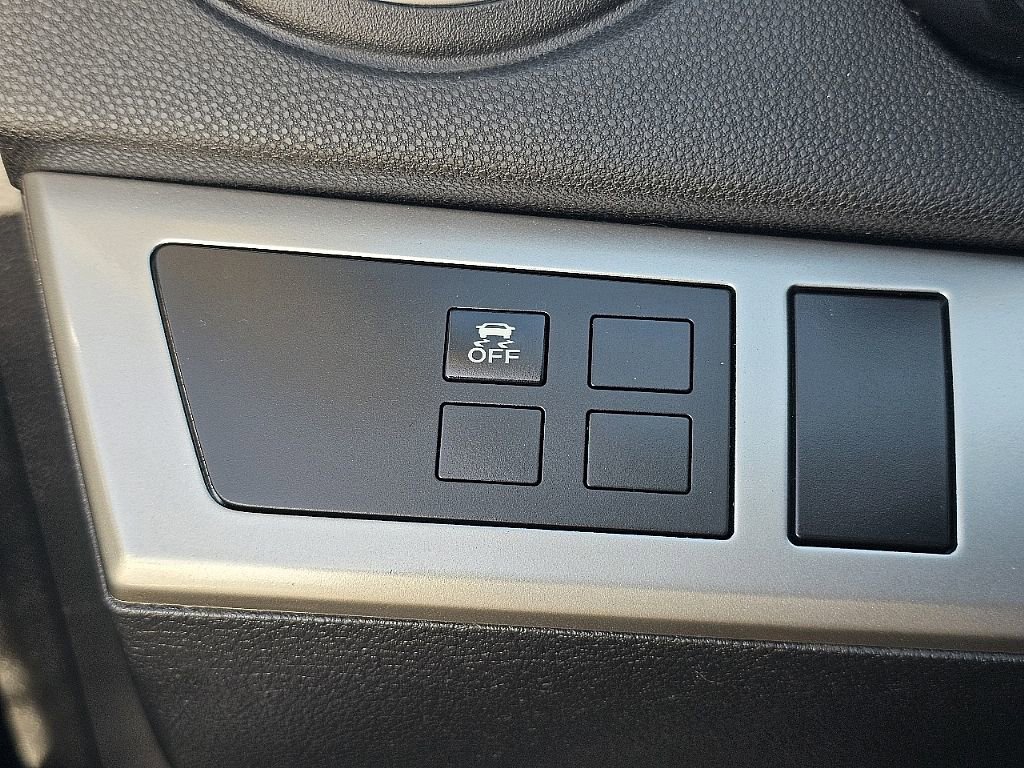 Used 2012 MAZDA MAZDA3 i Touring FWD image 28