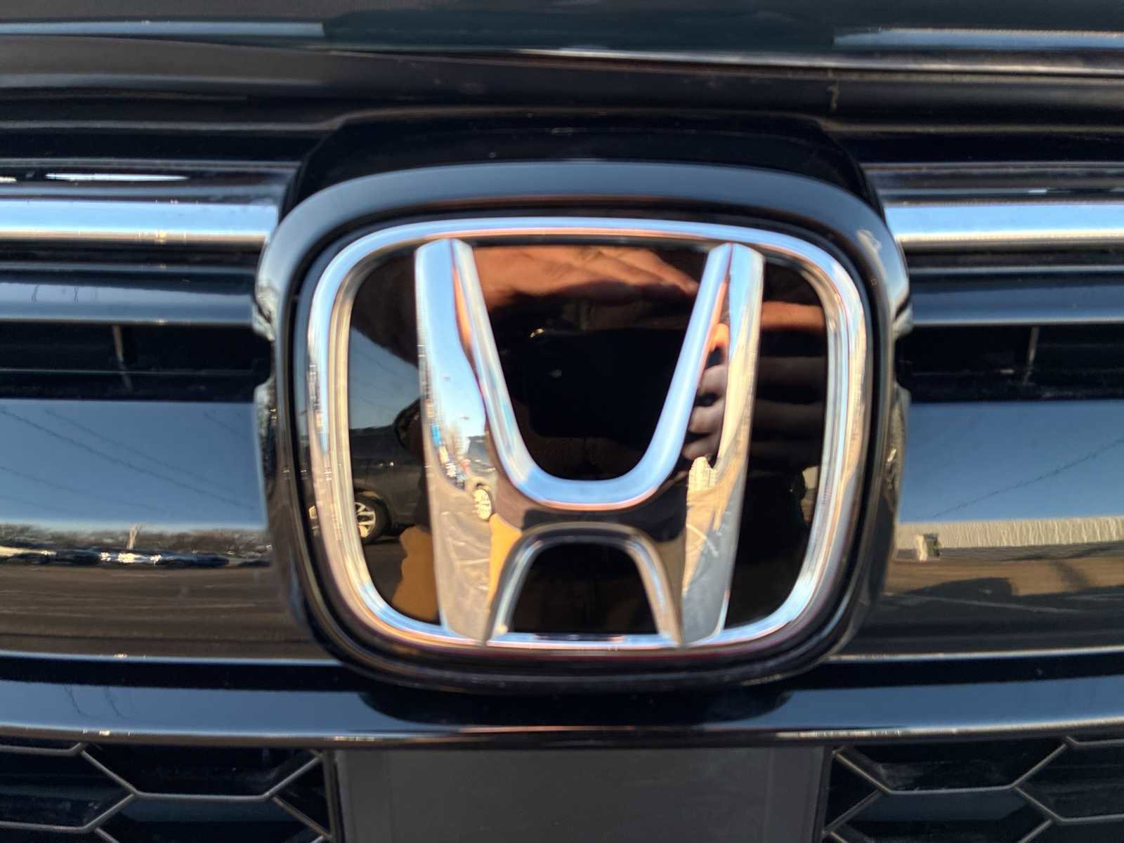 Used 2022 Honda CR-V Touring image 32