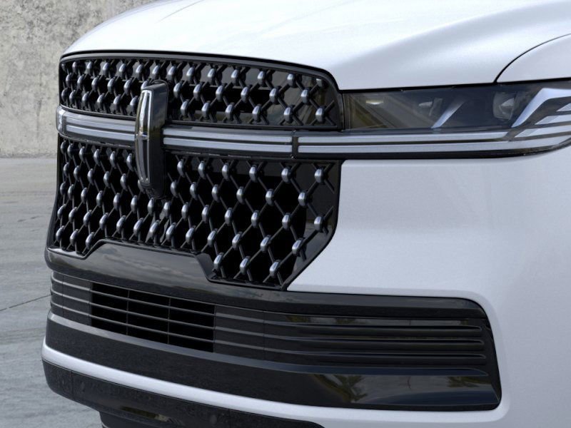 New 2025 Lincoln Navigator L Black Label image 17