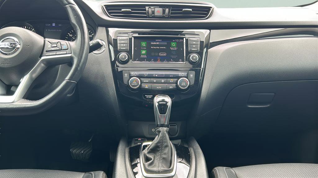 Used 2021 Nissan Rogue Sport SL w/ Premium Package image 19