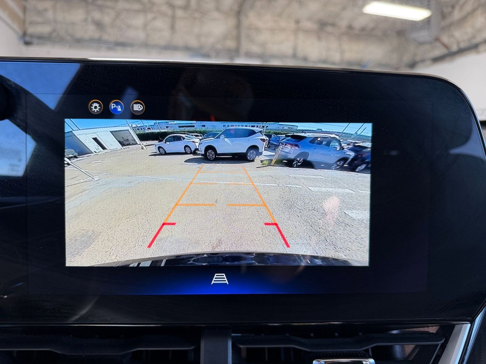 Used 2025 Chevrolet Equinox LT image 17