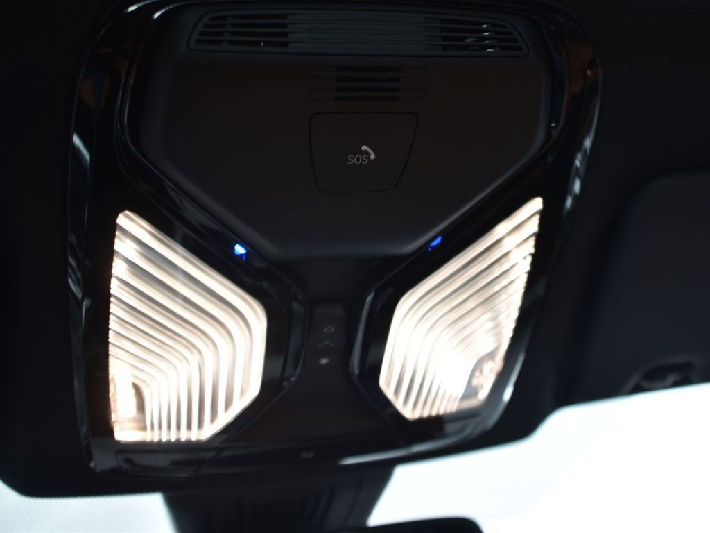 New 2025 BMW i4 eDrive40 w/ Premium Package RWD image 24
