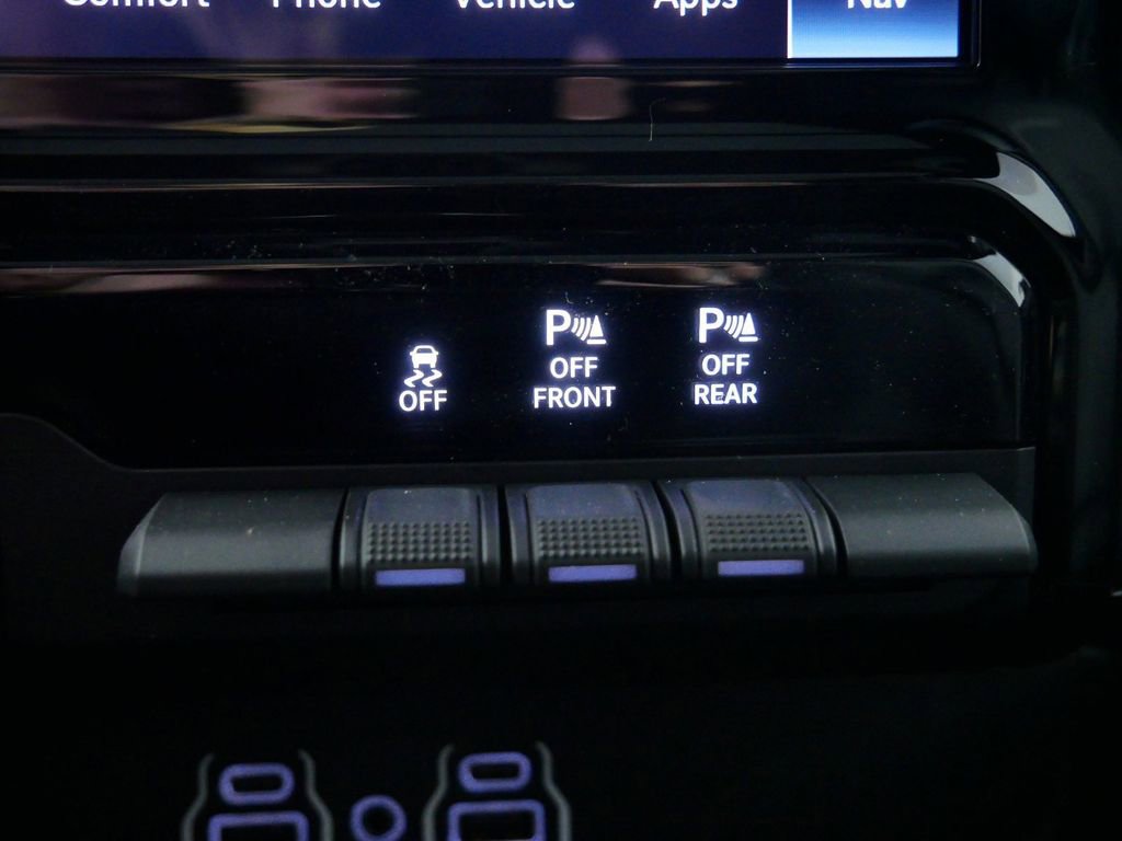 Used 2025 RAM 1500 Laramie w/ Sport Appearance Package image 48