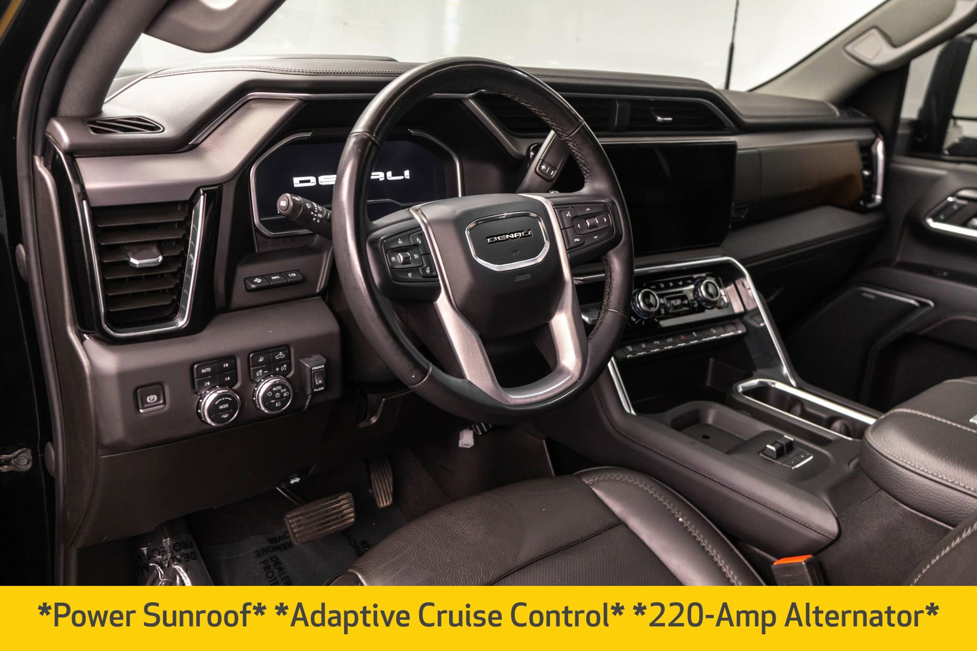 Used 2024 GMC Sierra 2500 Denali w/ Technology Package AWD/4WD image 5