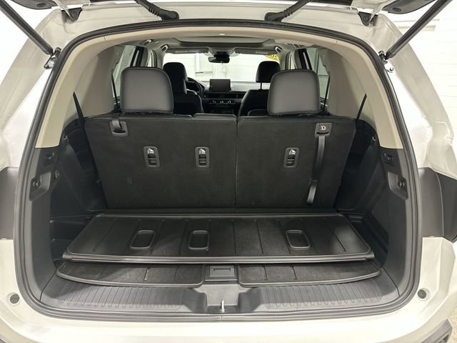 Used 2025 Honda Pilot Touring image 25