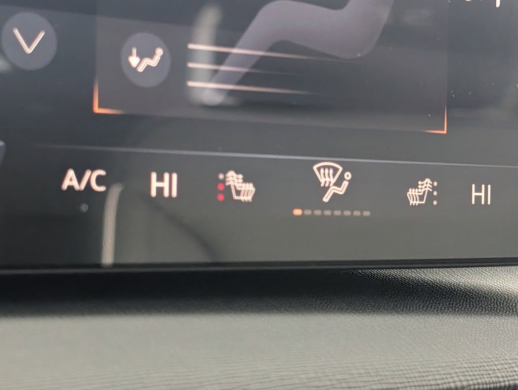 New 2026 Buick Enclave Sport Touring w/ Power Package image 43