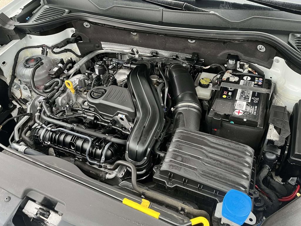 Certified 2023 Volkswagen Taos S image 9