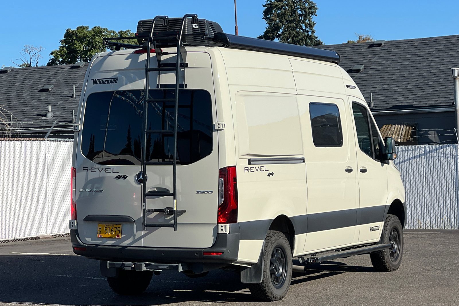 Used 2022 Mercedes-Benz Sprinter 2500 image 4