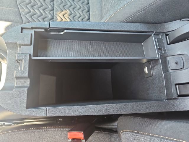 Used 2024 Chevrolet Equinox LT w/ LPO, Floor Liner Package FWD image 25