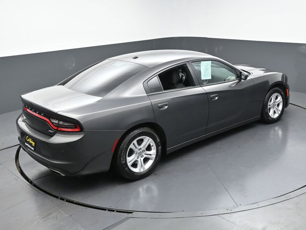 Used 2018 Dodge Charger SXT image 37