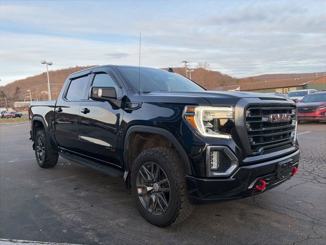 Used 2022 GMC Sierra 1500 AT4 w/ AT4 Premium Package image 3