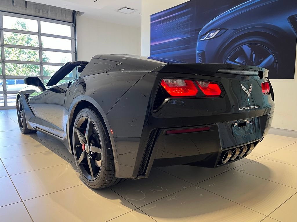 Used 2014 Chevrolet Corvette Stingray Coupe w/ 2LT Preferred Equipment Group RWD image 17