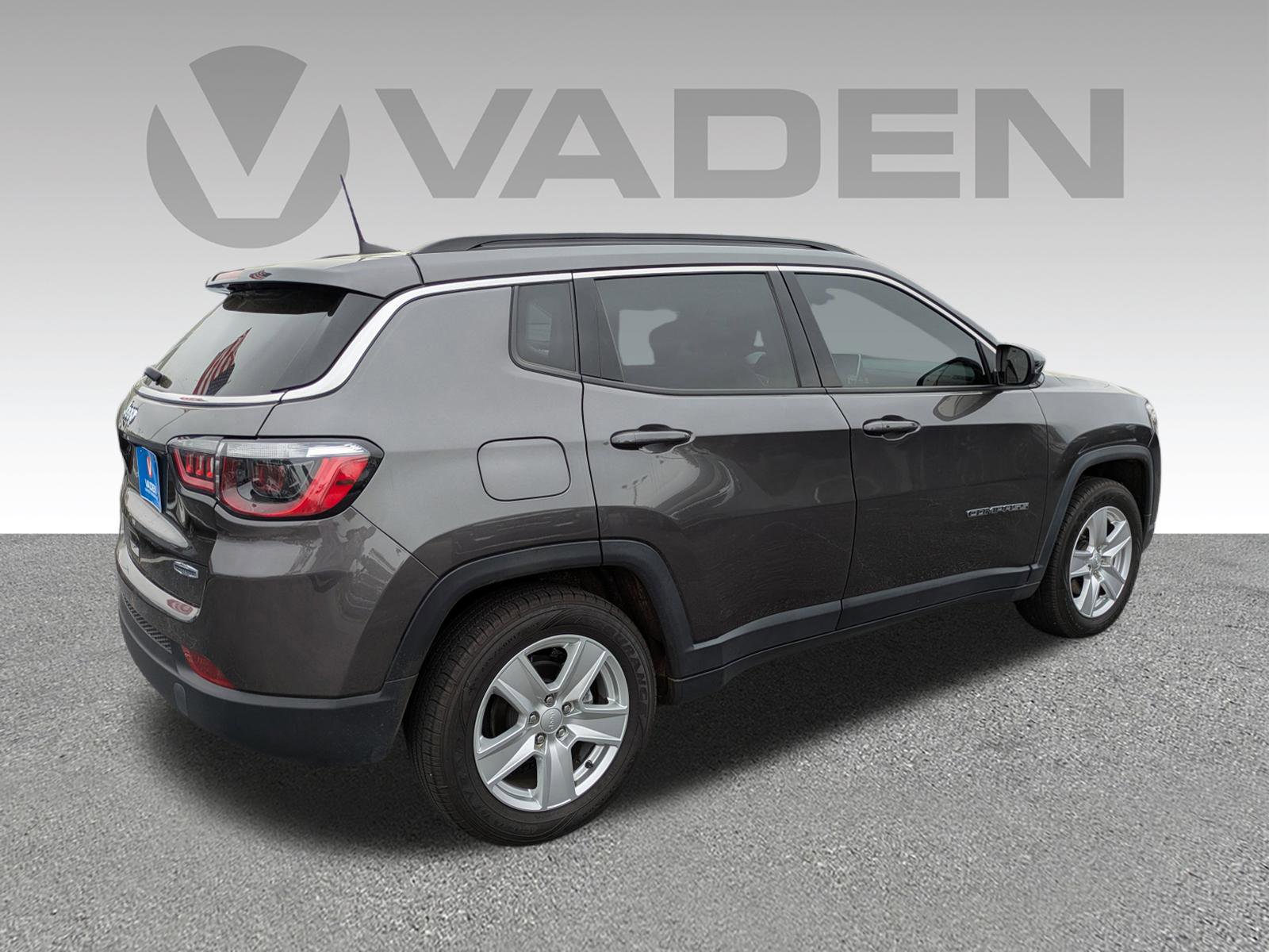 Used 2022 Jeep Compass Latitude w/ Convenience Group image 25