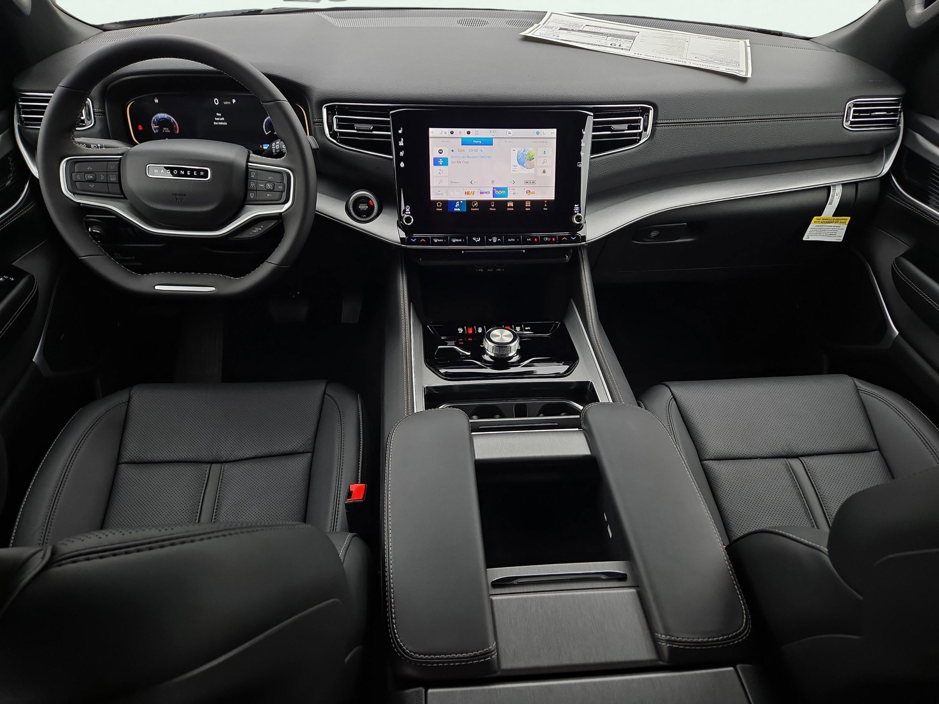 New 2025 Jeep Wagoneer L Series II w/ Premium Group I image 20