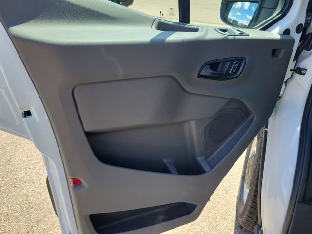New 2026 Ford Transit 250 Low Roof RWD image 18