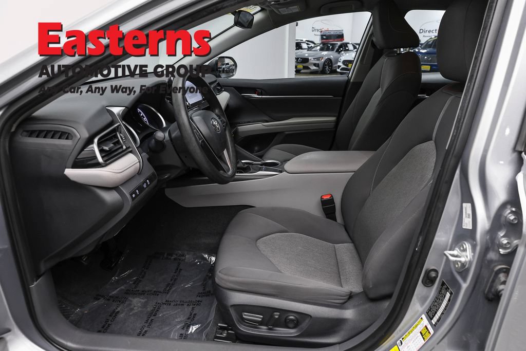Used 2023 Toyota Camry LE FWD image 16
