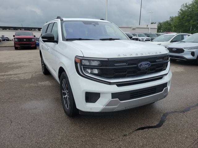 Certified 2025 Ford Expedition Max Platinum AWD/4WD image 7