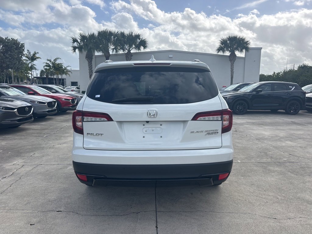 Used 2021 Honda Pilot Black Edition image 4