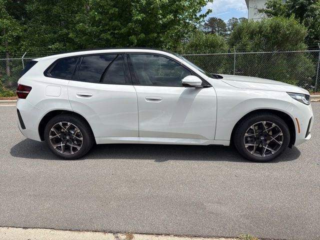 Used 2026 BMW X3 xDrive30 w/ M Sport Package AWD/4WD image 11