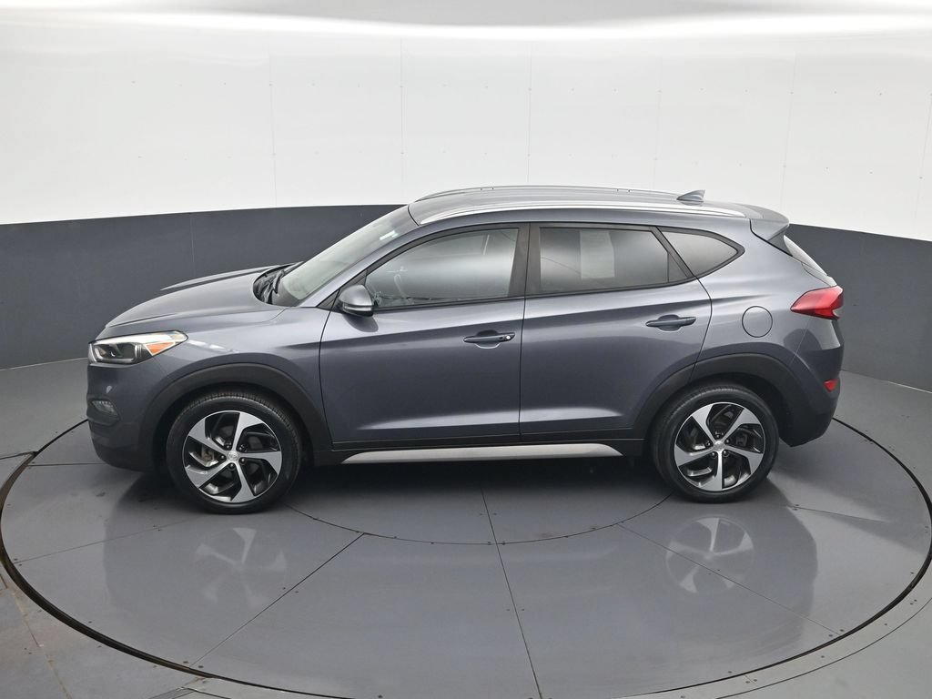 Used 2018 Hyundai Tucson Sport w/ Cargo Package FWD image 21
