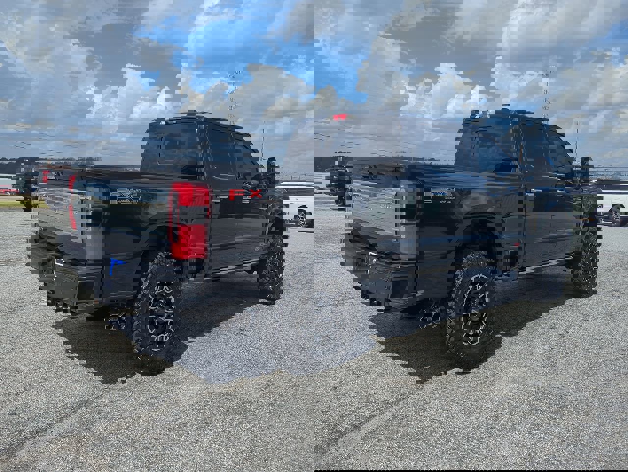 Used 2024 Ford F350 Platinum image 3