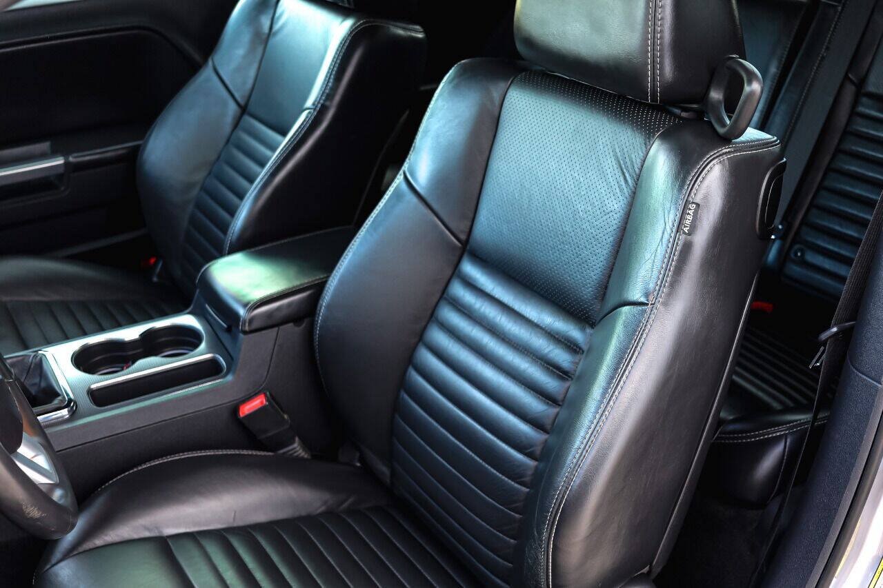 Used 2013 Dodge Challenger R/T Plus RWD image 11
