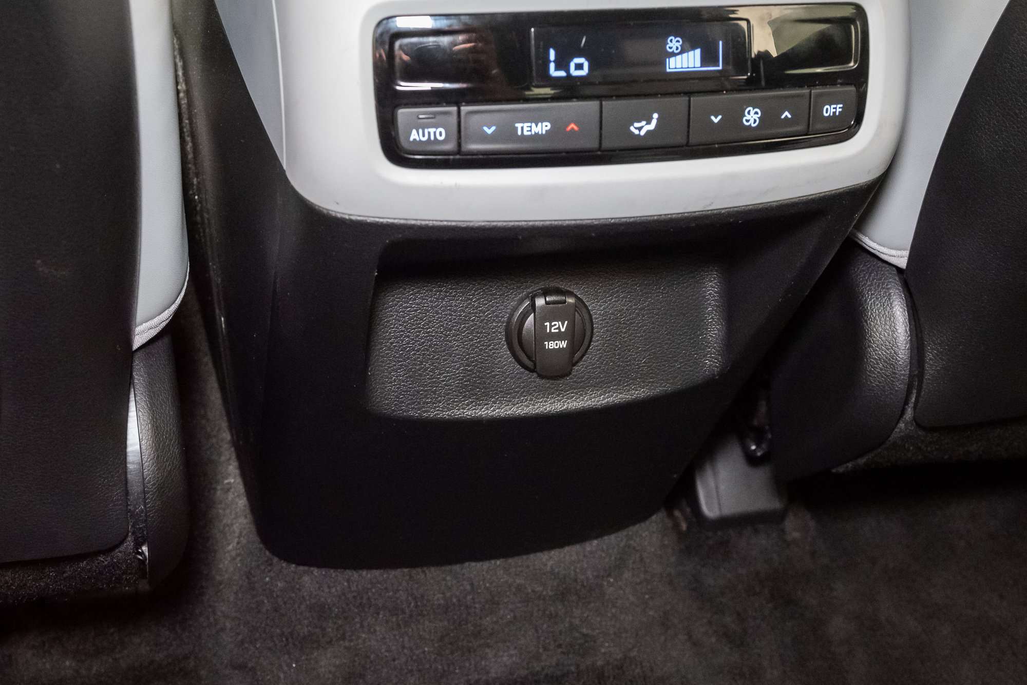Used 2024 Hyundai Palisade SEL FWD image 26