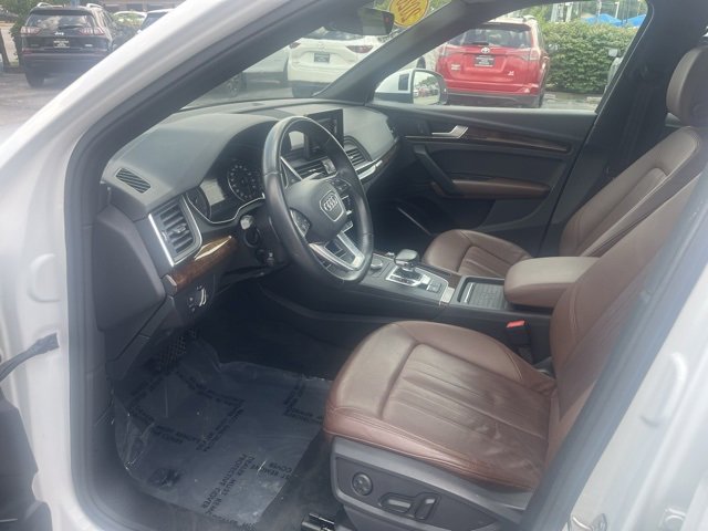 Used 2020 Audi Q5 2.0T Premium w/ Convenience Package image 13