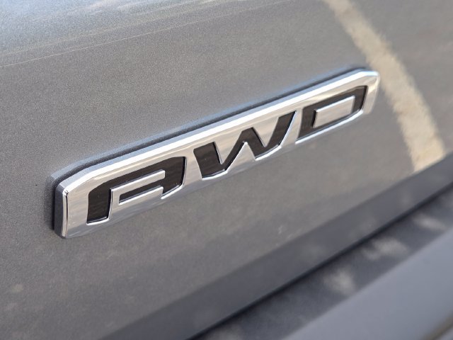 New 2027 GMC Acadia Elevation w/ Elevation Premium Package AWD/4WD image 6