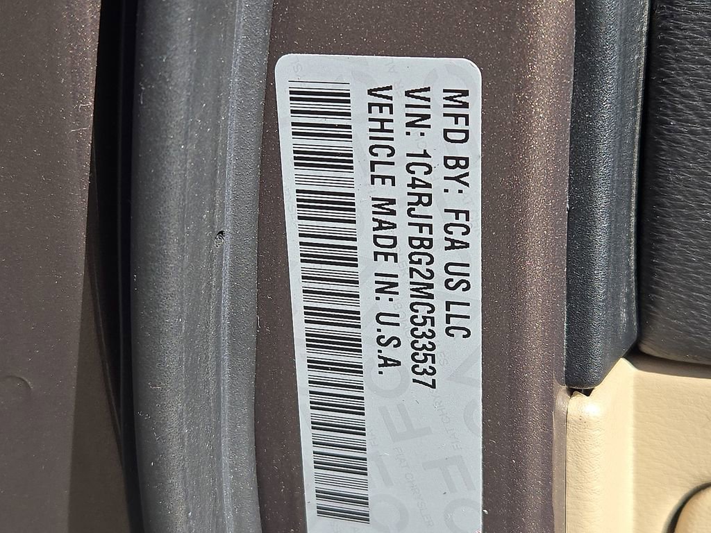 Used 2021 Jeep Grand Cherokee Limited w/ Luxury Group II image 26