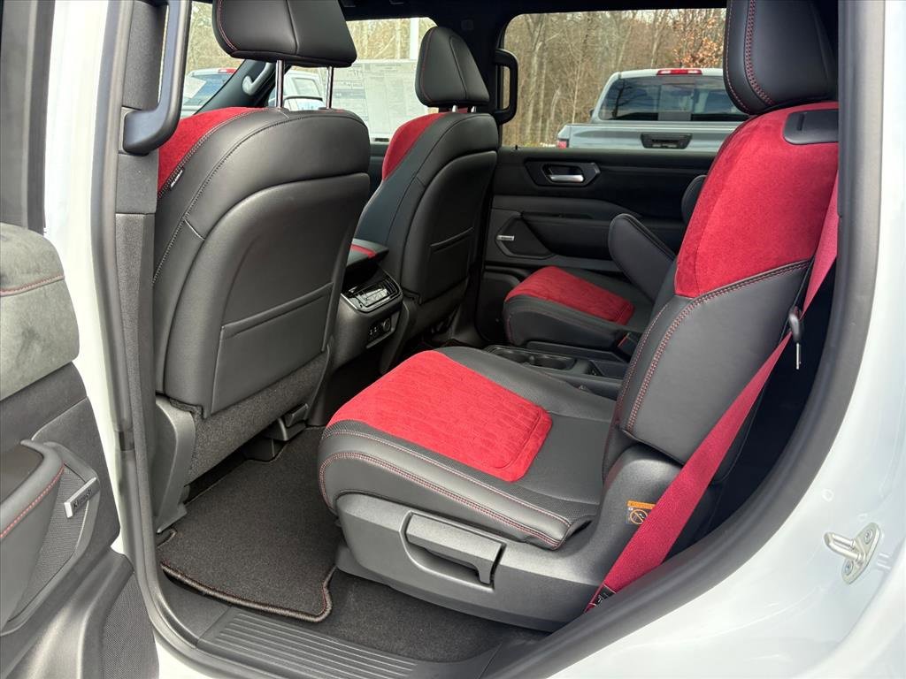 New 2026 Nissan Armada NISMO image 21