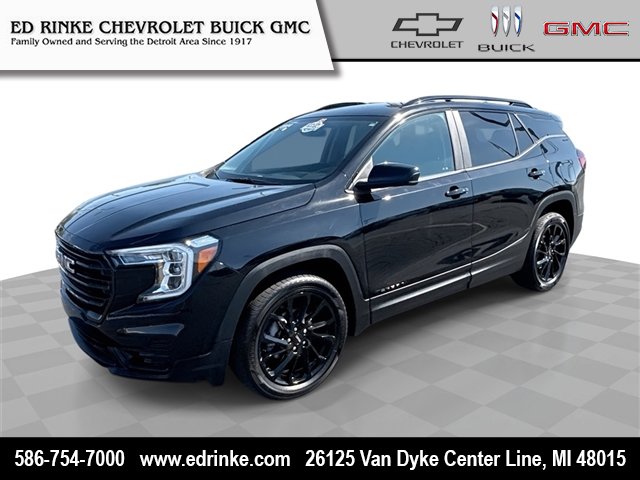 Used 2024 GMC Terrain SLE w/ Driver Convenience Package