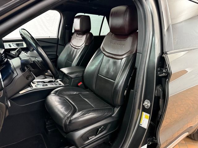 Certified 2020 Ford Explorer Platinum w/ Premium Technology Package AWD/4WD image 12