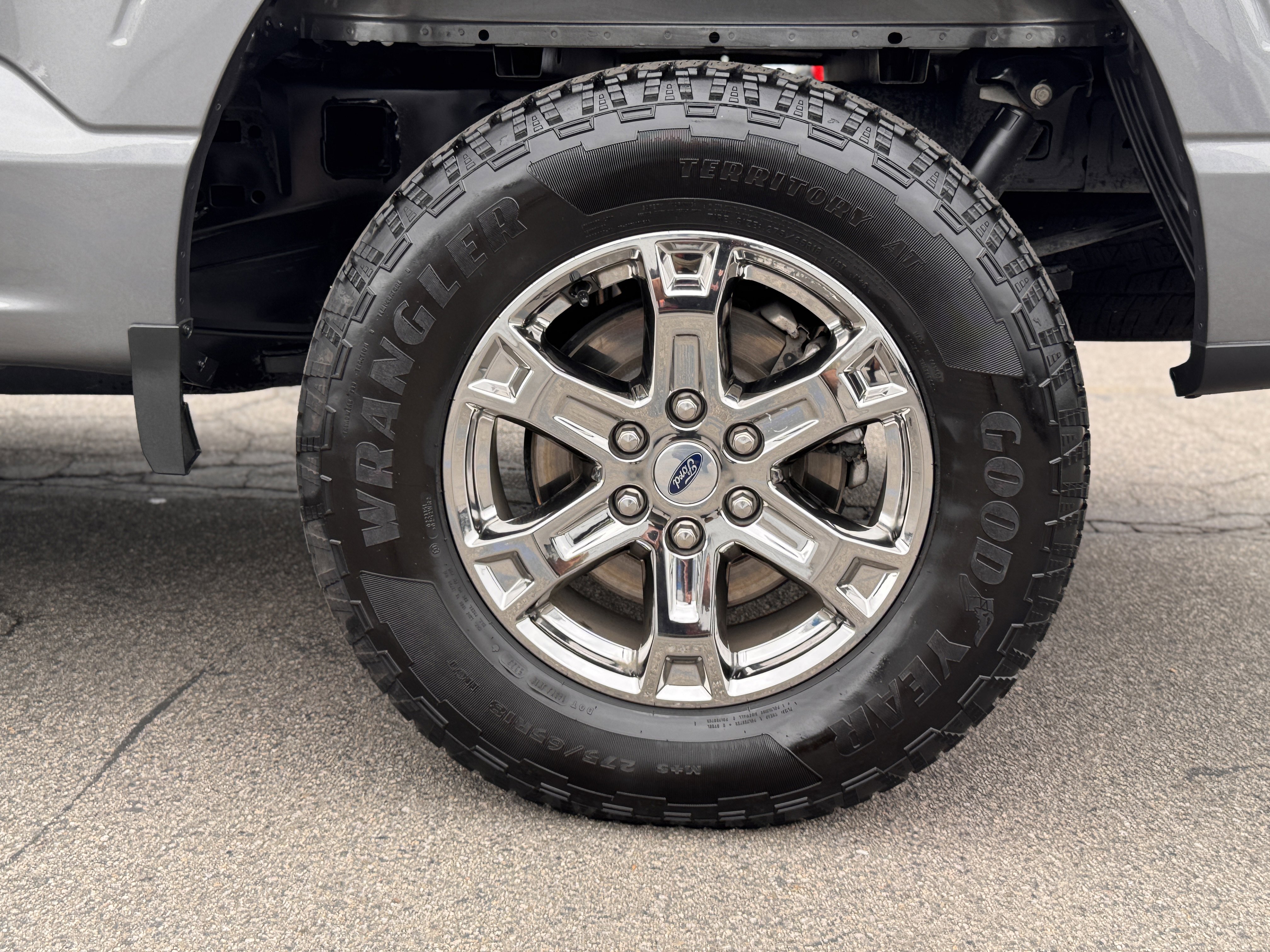 Certified 2022 Ford F150 Lariat w/ Equipment Group 502A High image 12