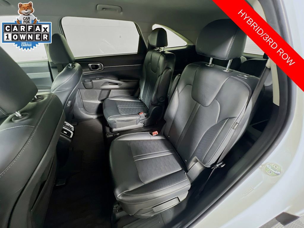 Certified 2025 Kia Sorento EX image 25