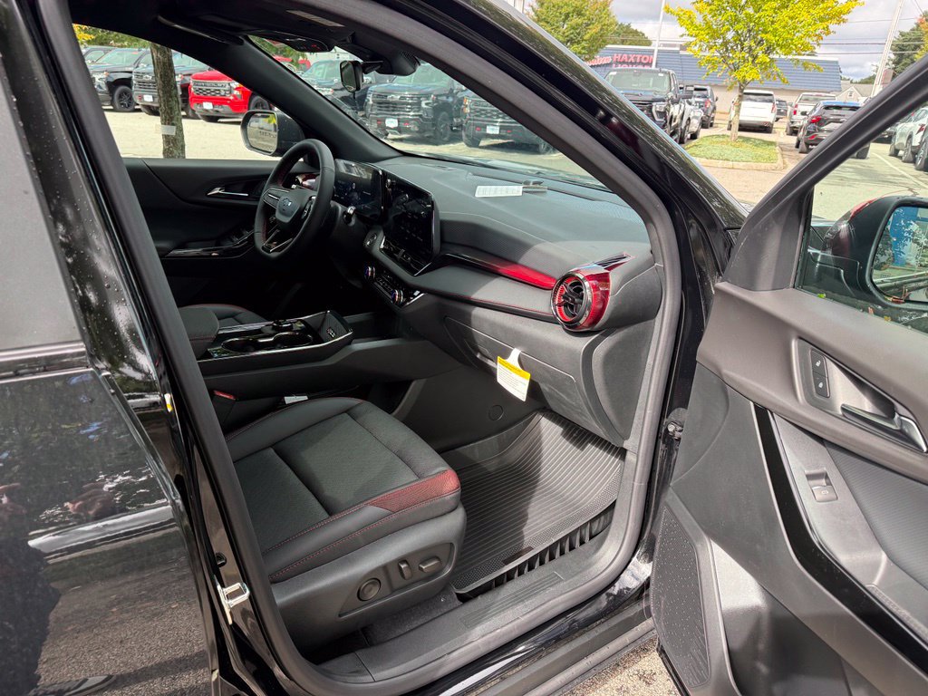 New 2027 Chevrolet Equinox RS w/ Convenience Package III AWD/4WD image 14