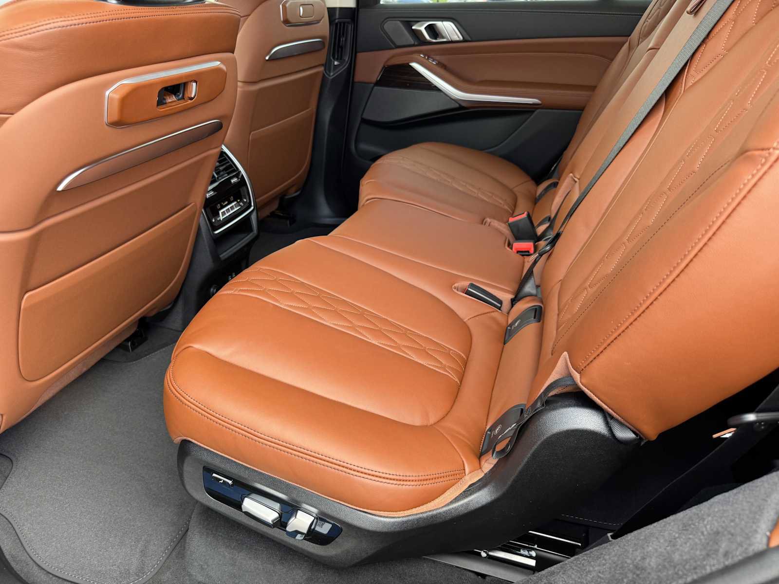 New 2026 BMW X7 xDrive40i image 11