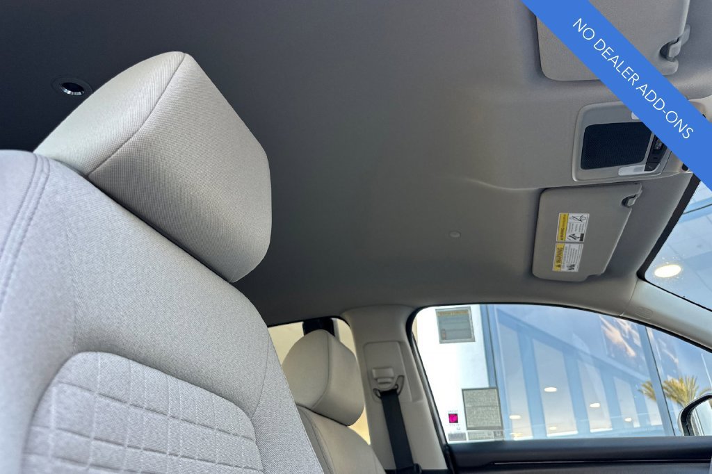 Certified 2027 Honda HR-V LX image 18