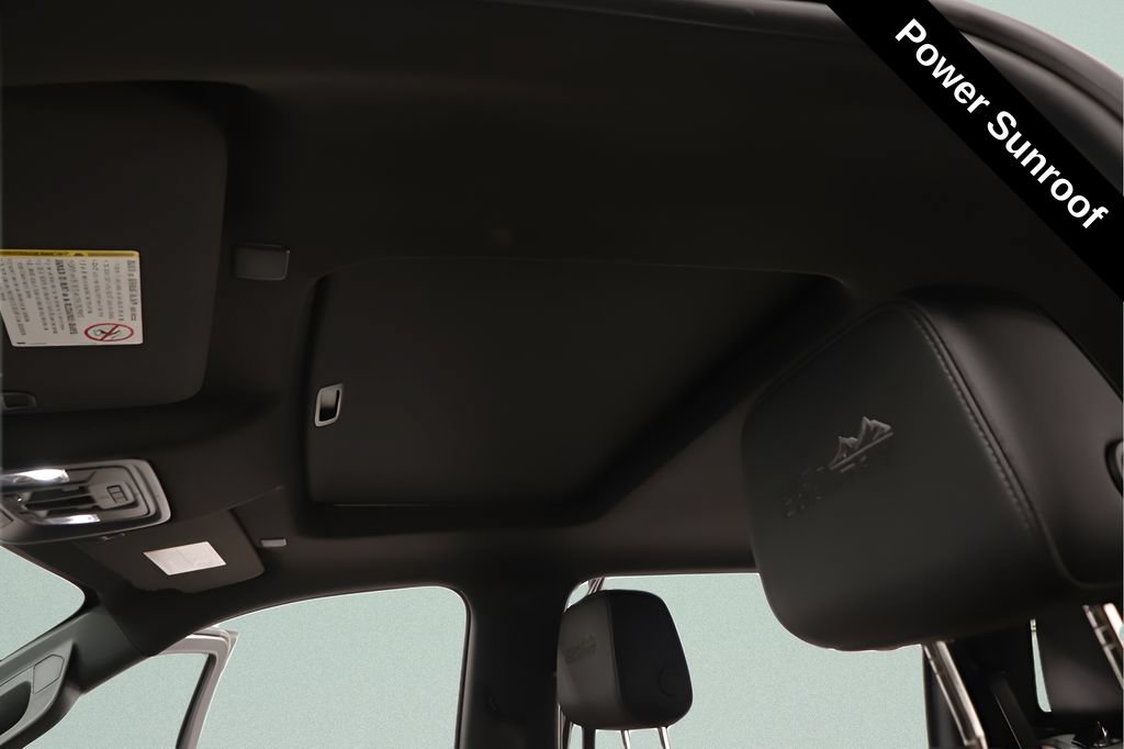 Used 2022 Chevrolet Silverado 2500 High Country w/ Z71 Off-Road Package AWD/4WD image 9