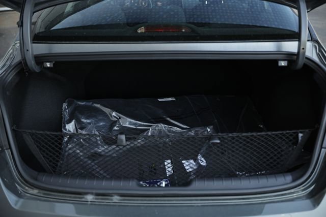 New 2025 Hyundai Elantra SEL image 5